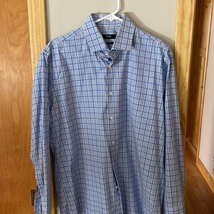 Hugo boss dress shirt regular fit. 16 neck 32/33 length